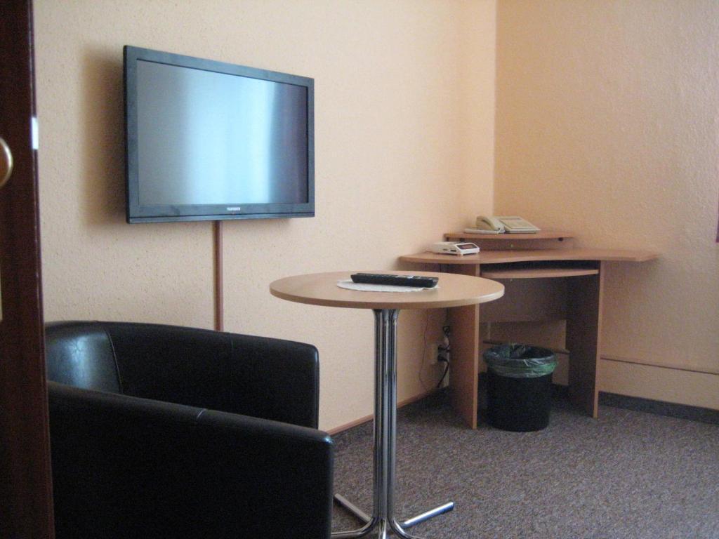 Hotel Gesellschaftshaus Bergen Auf Rugen Pokój zdjęcie